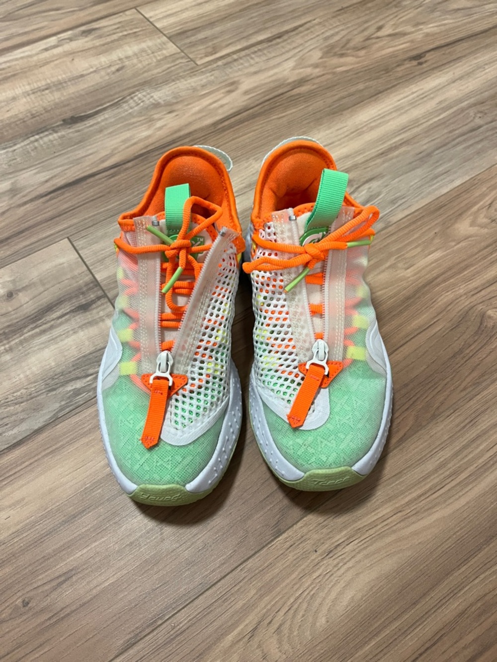 Paul George 4 Gatorade collab women’s basketball sneakers